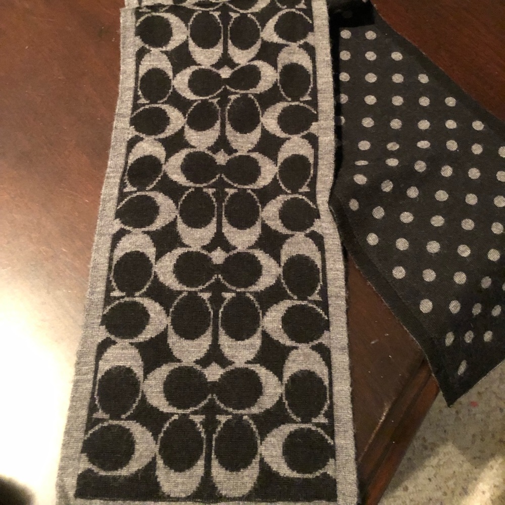 Coach Men’s Scarf